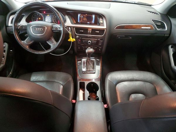 2013 AUDI A4 quattro Premium