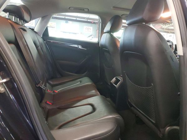 2013 AUDI A4 quattro Premium