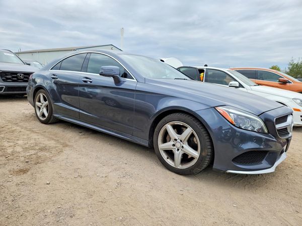 2015 MERCEDES-BENZ CLS CLS400 — Passenger 3/4