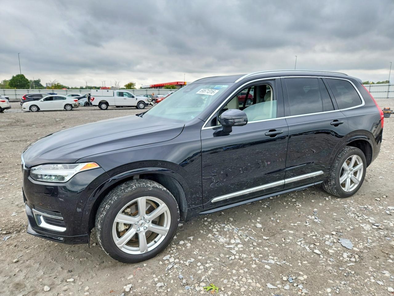 2024 VOLVO XC90 Core — Front 3/4