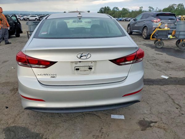 2018 HYUNDAI ELANTRA SE — DIRR