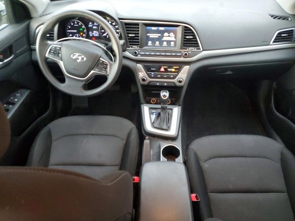 2018 HYUNDAI ELANTRA SE — CKPT