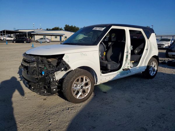 2025 KIA SOUL — DSFA — Front 3/4