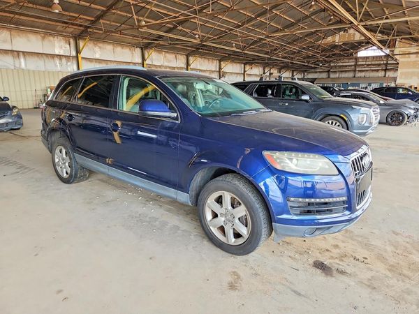 2012 AUDI Q7 Premium Plus — Passenger 3/4