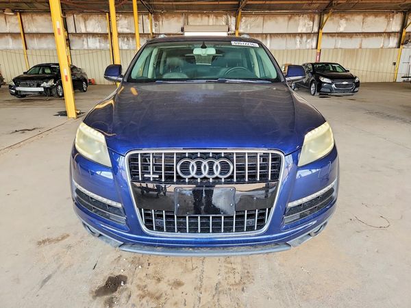 2012 AUDI Q7 Premium Plus — DIRF