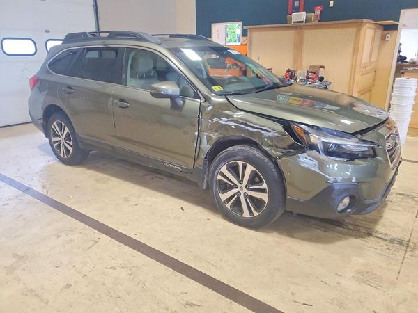 2019 SUBARU OUTBACK Limited+M/R+ES+NAVI — Passenger 3/4