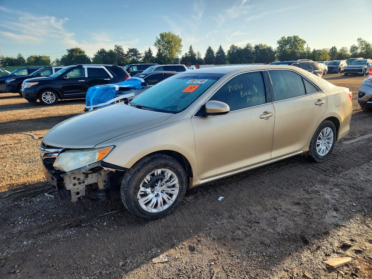 2012 TOYOTA CAMRY — Front 3/4