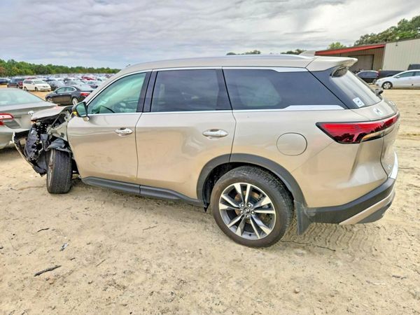 2022 INFINITI QX60 Luxe — DSRA