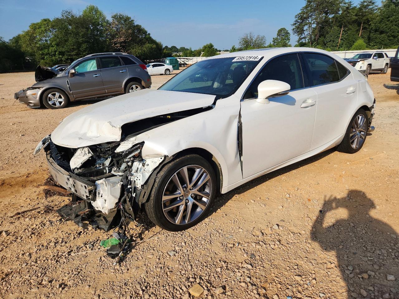 2018 LEXUS IS 300 — Front 3/4