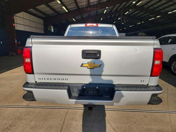 2017 CHEVROLET SILVERADO LT