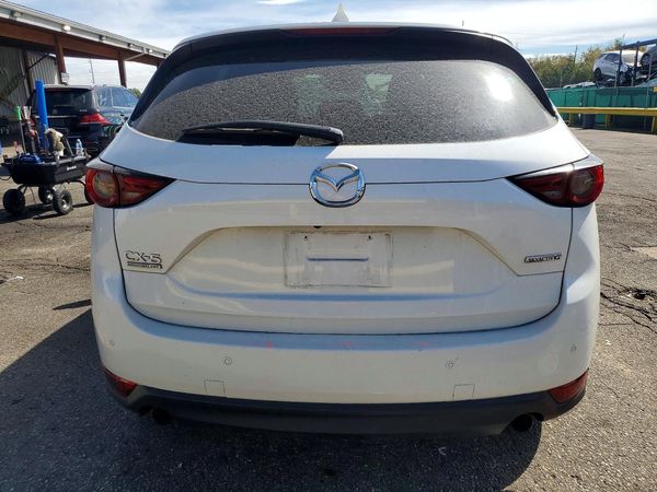 2020 MAZDA CX-5 Signature — DIRR