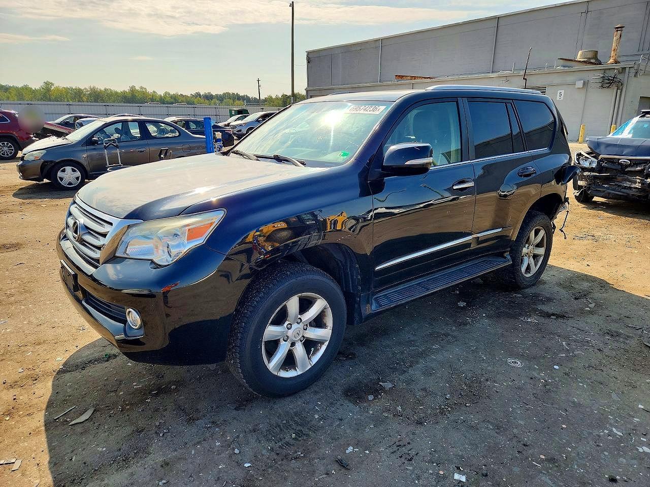 2012 LEXUS GX — Front 3/4