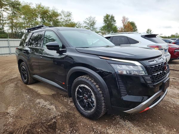 2026 NISSAN PATHFINDER — Passenger 3/4