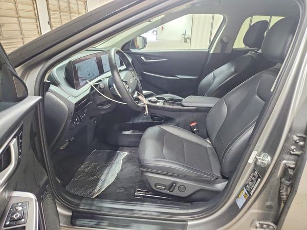 2024 KIA EV6 Light, Wind — DENT