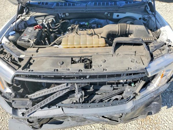 2020 FORD F150 — Engine bay