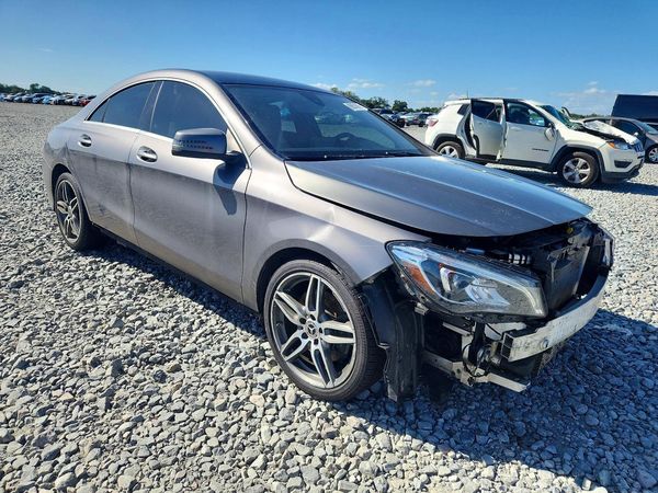 2019 MERCEDES-BENZ CLA CLA250-4M — Passenger 3/4