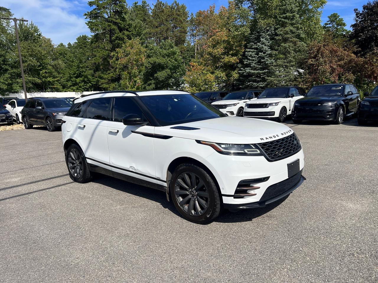 2018 LAND ROVER RANGE ROVER VELAR R-Dynamic SE