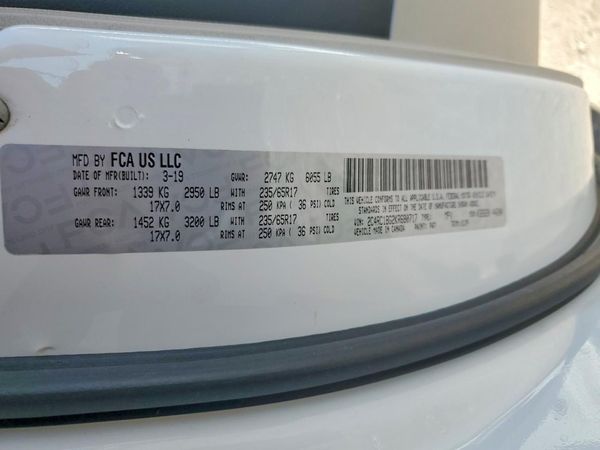 2019 CHRYSLER PACIFICA — VINS