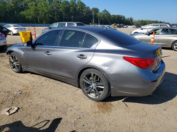 2015 INFINITI Q50 — DSRA