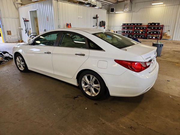 2013 HYUNDAI SONATA