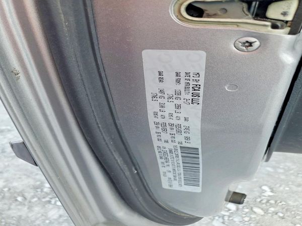2017 DODGE GRAND CARAVAN GT — VINS