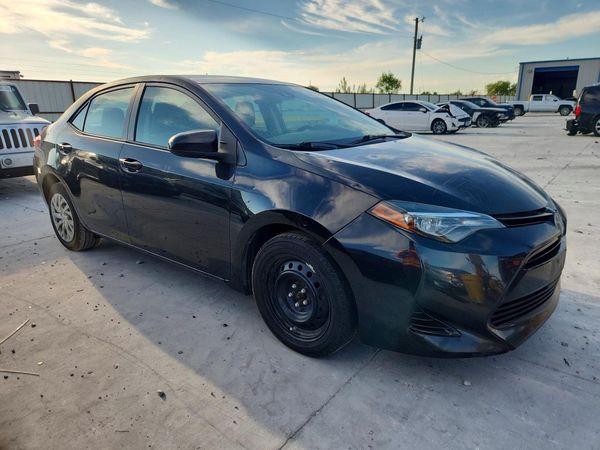 2019 TOYOTA COROLLA L/LE/SE/XLE/XSE — Passenger 3/4