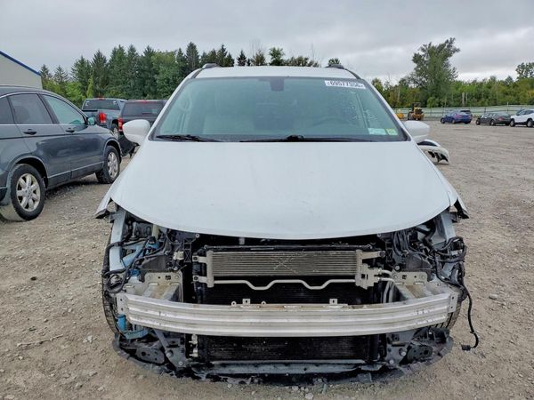 2019 CHRYSLER PACIFICA Touring L — DIRF