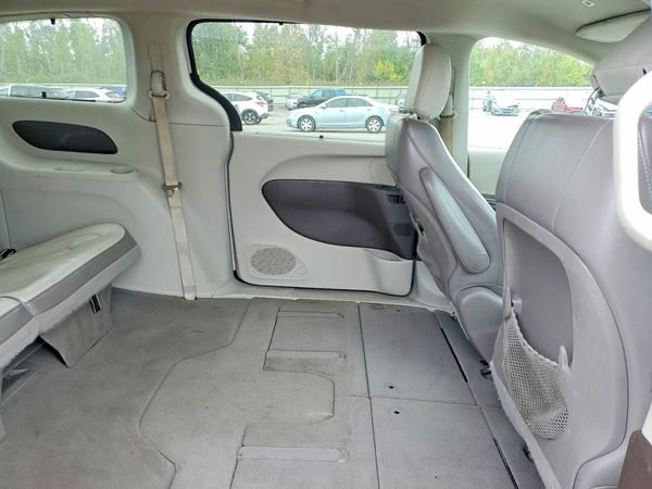 2019 CHRYSLER PACIFICA Touring L — PSRS