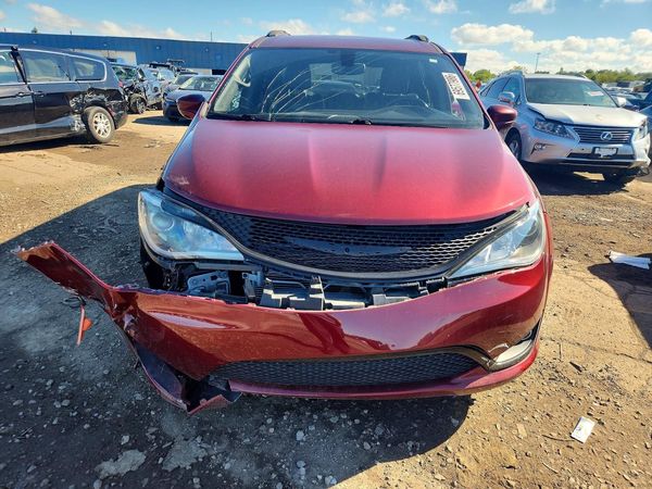 2019 CHRYSLER PACIFICA Touring L Plus — DIRF