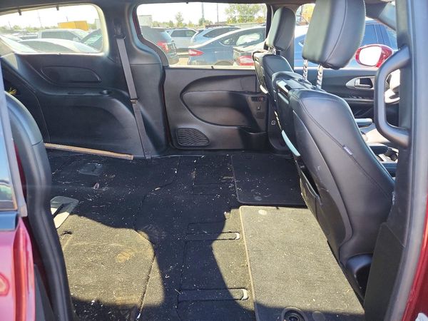 2019 CHRYSLER PACIFICA Touring L Plus — PSRS