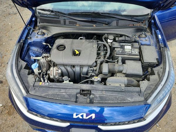 2022 KIA FORTE — Engine bay