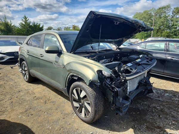 2026 VOLKSWAGEN ATLAS 4Motion SE — Passenger 3/4