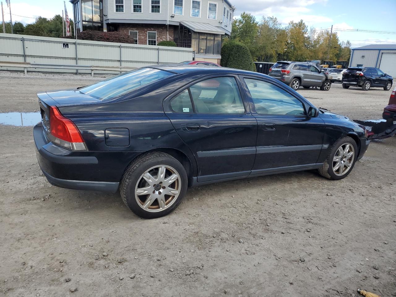 2004 VOLVO S60