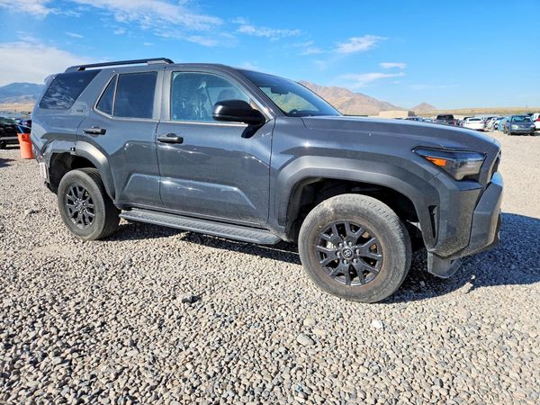 2025 TOYOTA 4RUNNER — Passenger 3/4