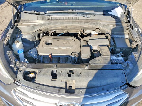 2017 HYUNDAI SANTA FE Base — Engine bay