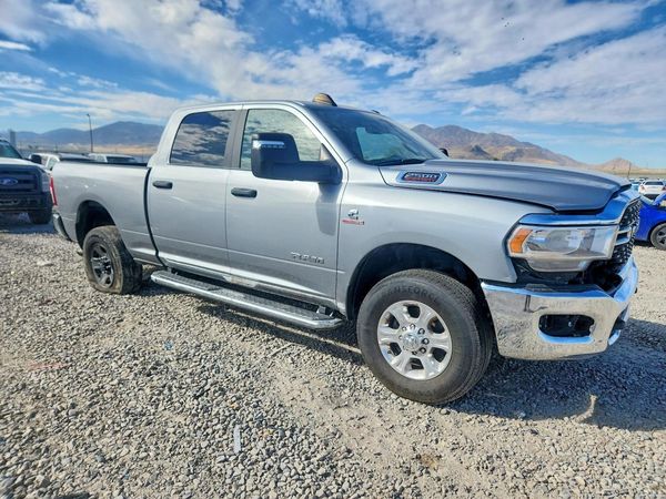 2024 RAM 2500 Big Horn — Passenger 3/4