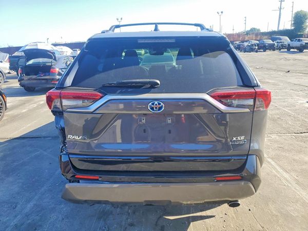 2020 TOYOTA RAV4 XSE HV — DIRR
