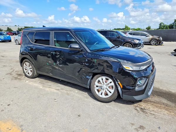 2020 KIA SOUL LX, S, X-Line — Passenger 3/4