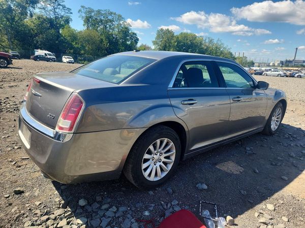 2012 CHRYSLER 300 Base/Limited — PSRA
