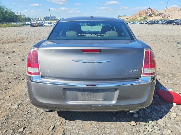 2012 CHRYSLER 300 Base/Limited — DIRR