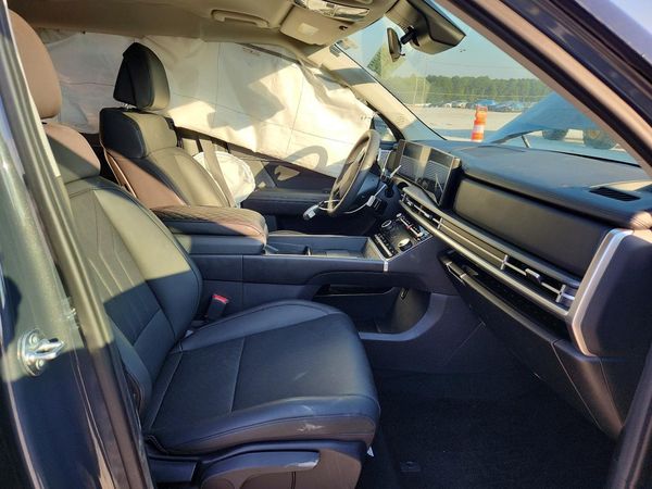 2025 HYUNDAI SANTA FE — DENT