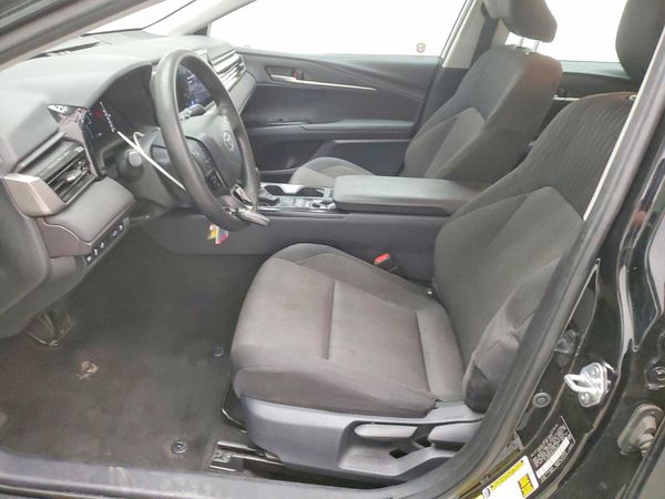 2025 TOYOTA CAMRY — DENT