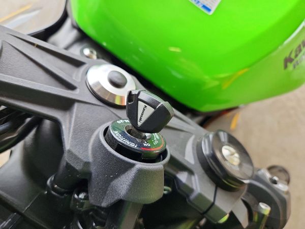 2025 KAWASAKI ZX636 — KEYF