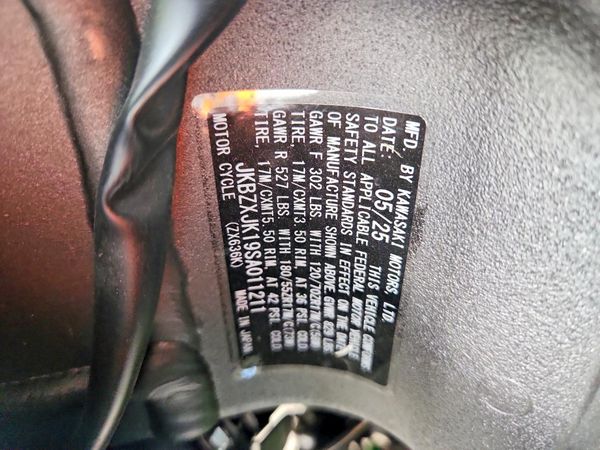 2025 KAWASAKI ZX636 — VINS