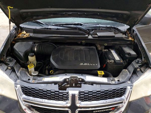 2012 DODGE GRAND CARAVAN SE — Engine bay
