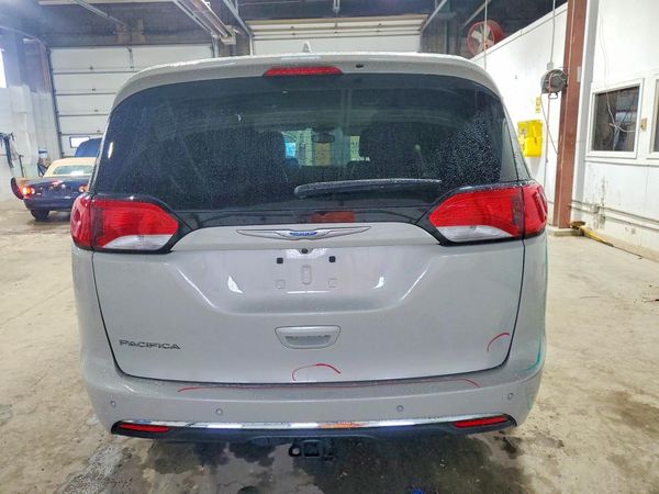 2017 CHRYSLER PACIFICA — DIRR