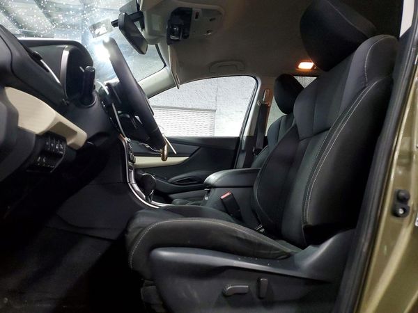 2022 SUBARU ASCENT — DENT
