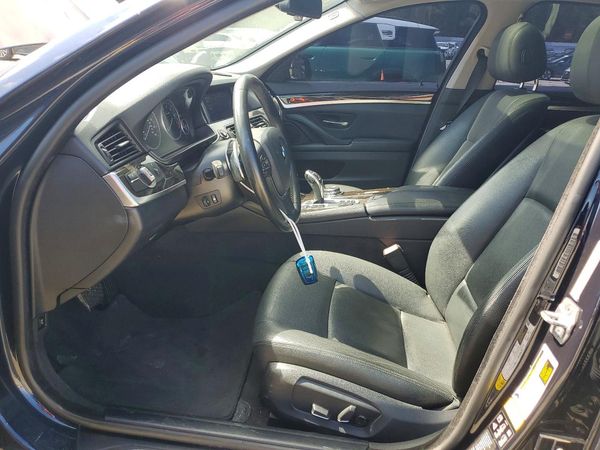 2016 BMW 5 SERIES xDrive — DENT