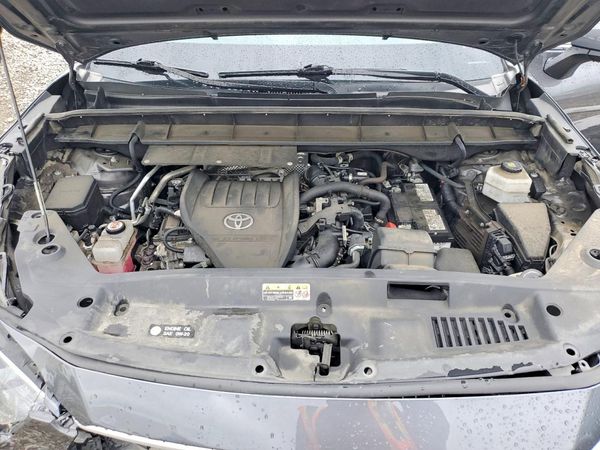 2023 TOYOTA HIGHLANDER — Engine bay