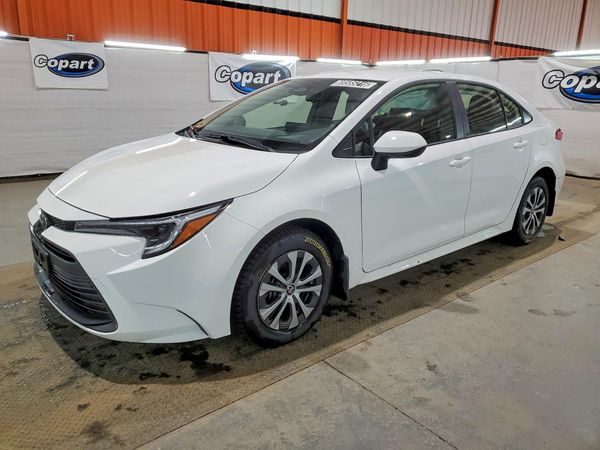 2026 TOYOTA COROLLA — DSFA — Front 3/4